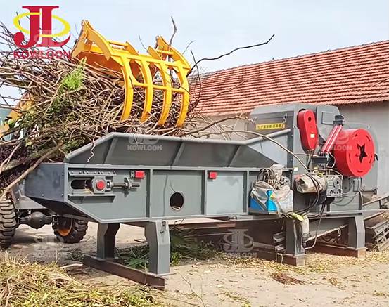 Stationary Industrial Large Wood Chipper Machine Waste Wood Tree Branch Crusher Machine